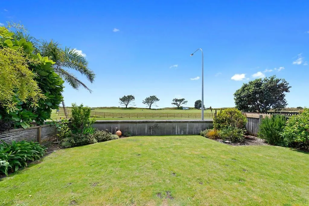 The Sandcastle - Papamoa Holiday Apartment